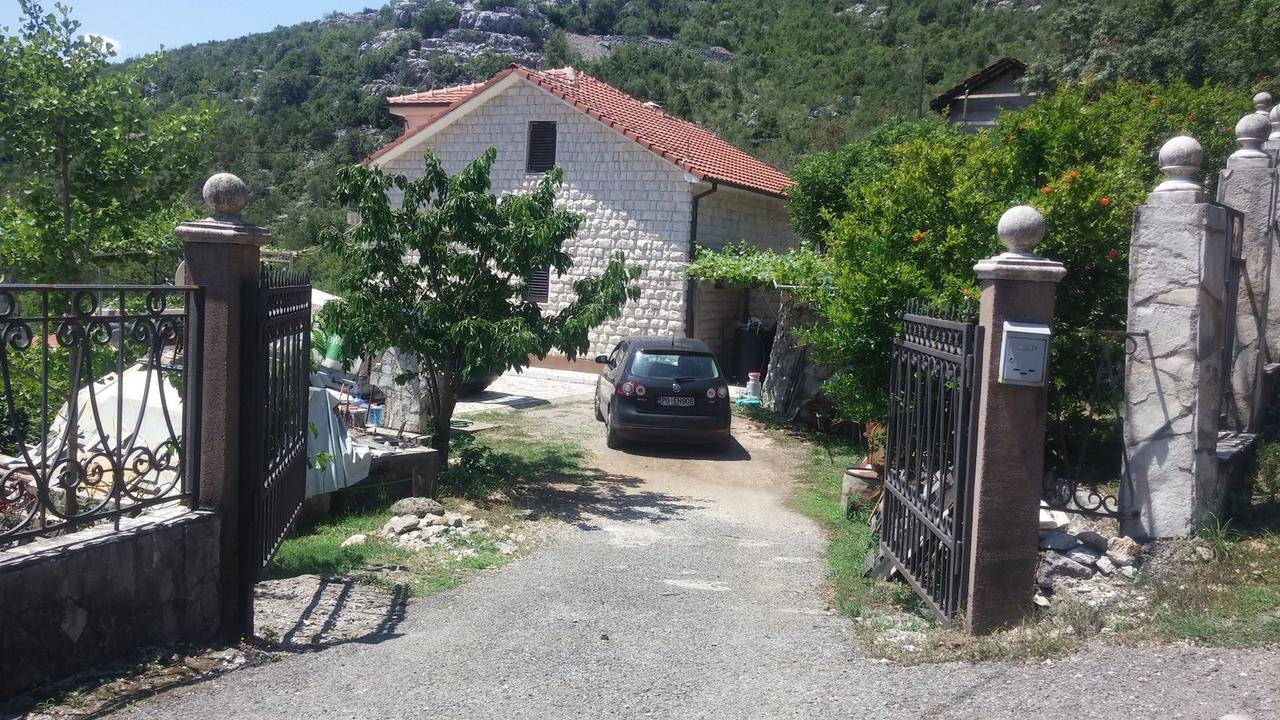 Apartment Skadar - *